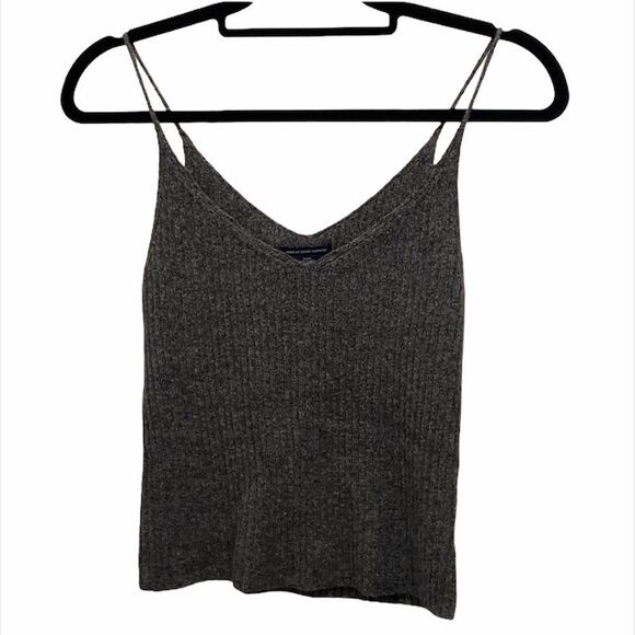 ✨AE Ribbed Knit Crop Top✨ - Picture 2 of 4